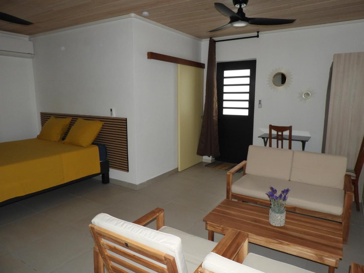 Les Metisses Appartement Saint Pierre Buitenkant foto